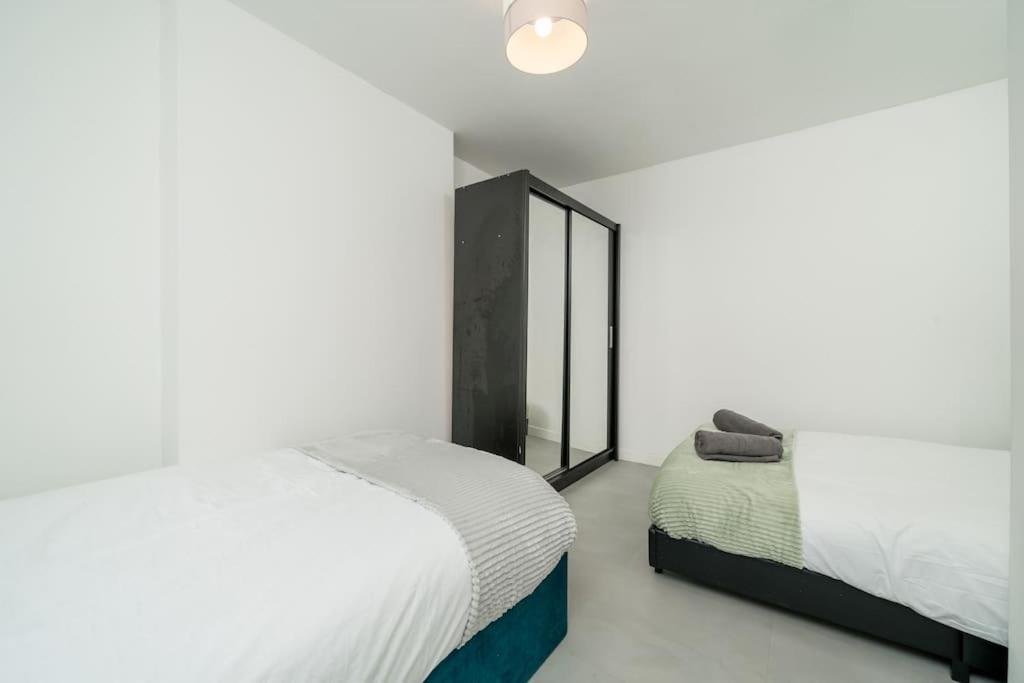New 3Bed Stylish Apartment With Amazing Transport Londres Exterior foto