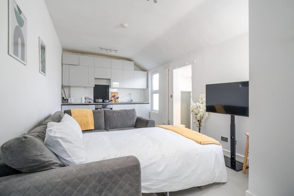 New 3Bed Stylish Apartment With Amazing Transport Londres Exterior foto