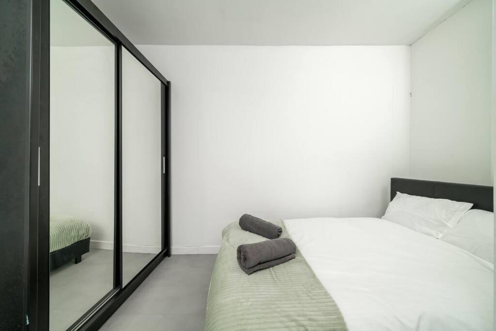 New 3Bed Stylish Apartment With Amazing Transport Londres Exterior foto